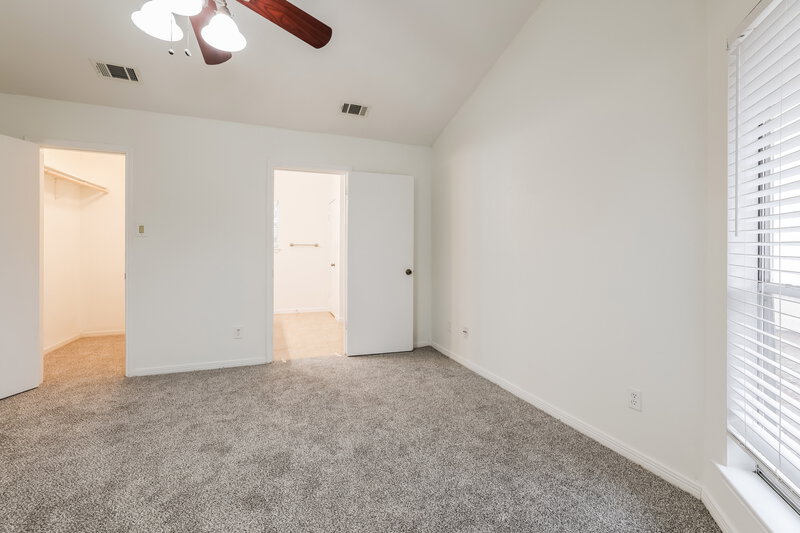 2,145/Mo, 13611 Lynnville Dr Houston, TX 77065 Main Bedroom View 2