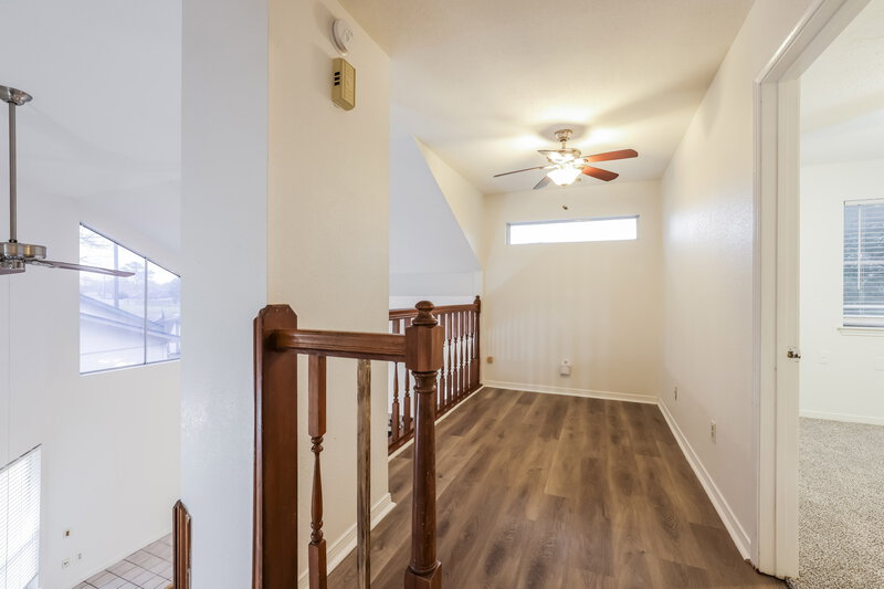 2,145/Mo, 13611 Lynnville Dr Houston, TX 77065 Hallway View
