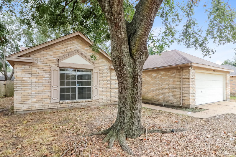 1,705/Mo, 19523 Elmtree Estates Dr Katy, TX 77449 Front View
