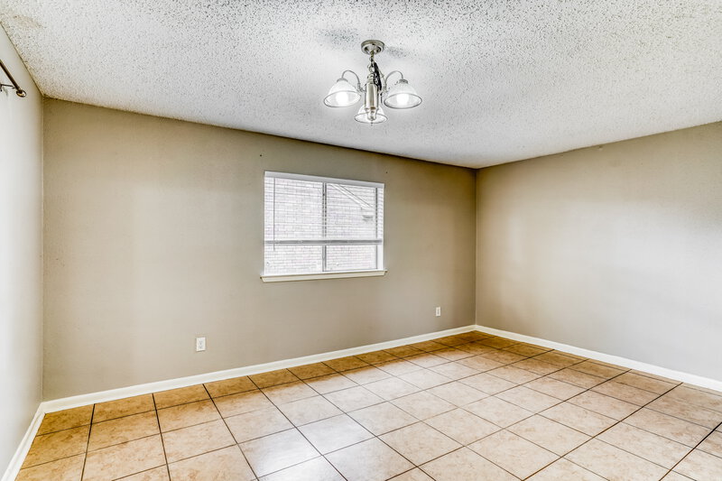 1,675/Mo, 19523 Elmtree Estates Dr Katy, TX 77449 Dining Room View