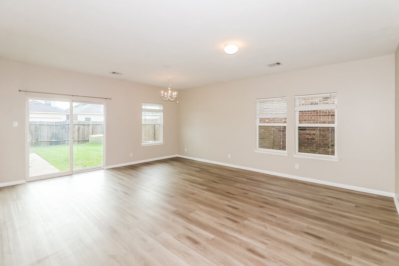 1,885/Mo, 8119 Almera Falls Dr Cypress, TX 77433 Living Room View
