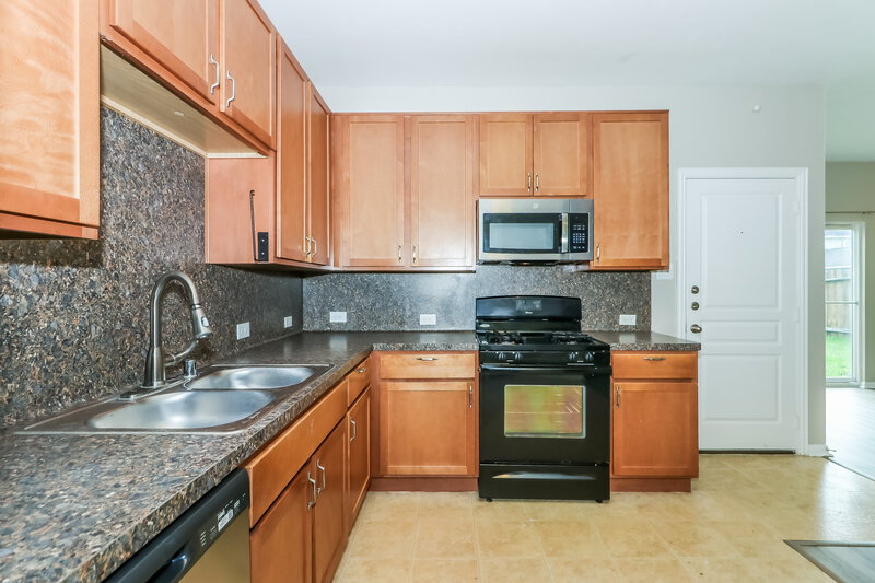 1,885/Mo, 8119 Almera Falls Dr Cypress, TX 77433 Kitchen View 2