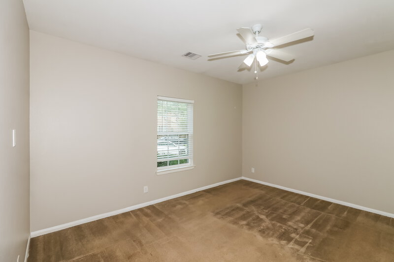 1,885/Mo, 8119 Almera Falls Dr Cypress, TX 77433 Main Bedroom View