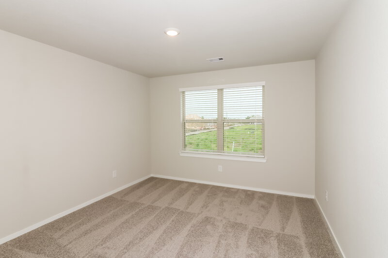 1,870/Mo, 17335 Roxboro Rdg Ln Crosby, TX 77532 Bedroom View