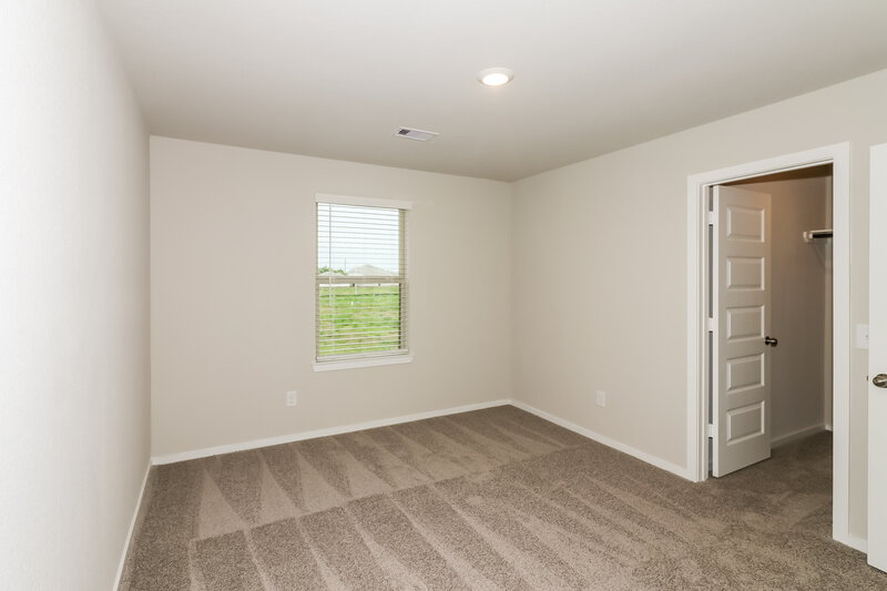 1,870/Mo, 17335 Roxboro Rdg Ln Crosby, TX 77532 Bedroom View 2