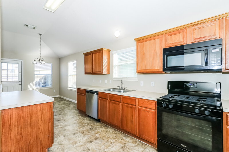1,725/Mo, 3623 Elmwood Dale Dr Fresno, TX 77545 Kitchen View 2