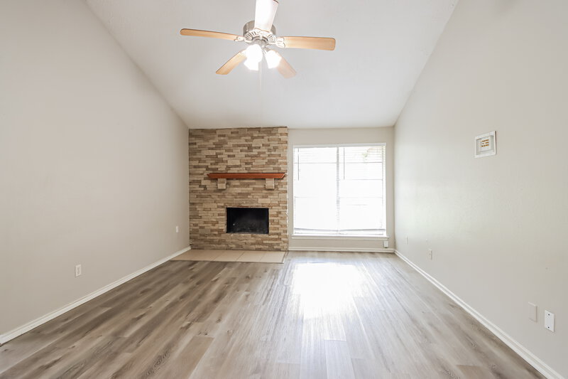 1,865/Mo, 4306 Hickorygate Dr Spring, TX 77373 Living Room View