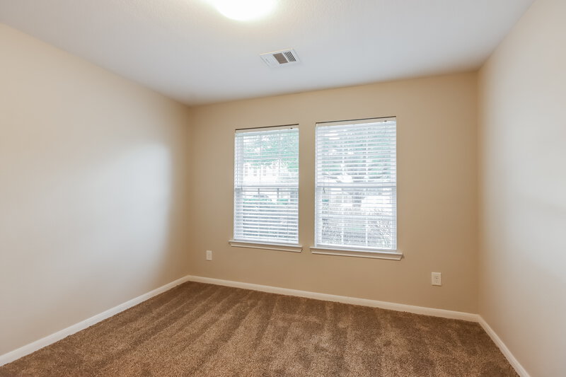 1,980/Mo, 21519 Kings Bend Dr Kingwood, TX 77339 Bedroom View 2