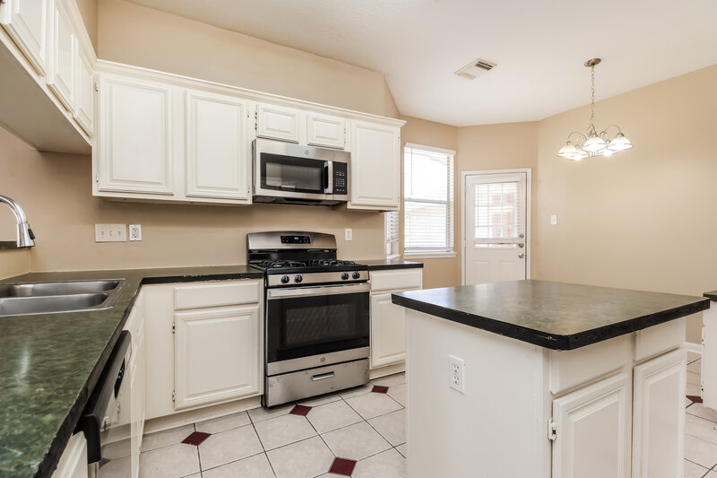 2,420/Mo, 19106 Mockingbird Valley Dr Katy, TX 77449 Kitchen View