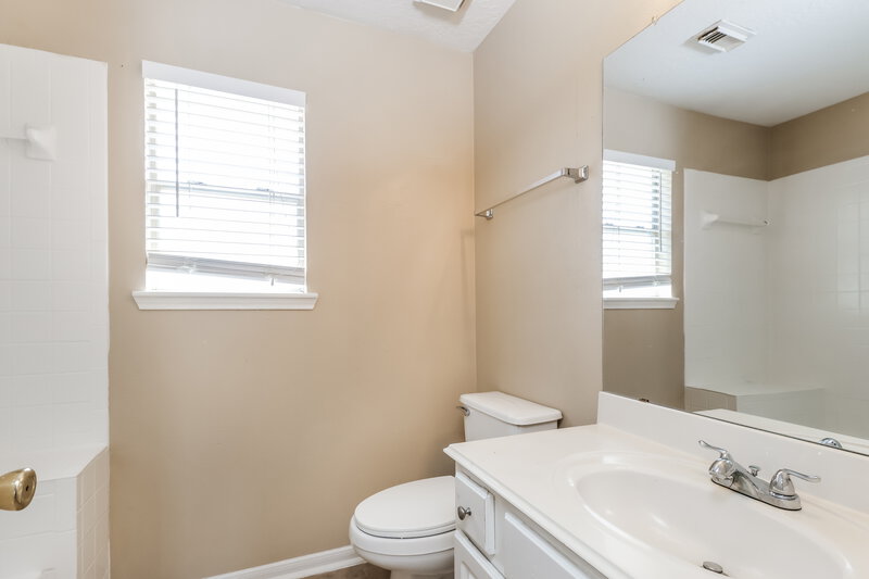 2,420/Mo, 19106 Mockingbird Valley Dr Katy, TX 77449 Bathroom View