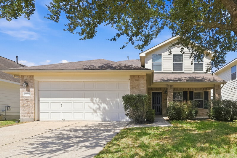 4 Bedroom House – 9619 Siano Pines Dr, Humble, TX 77396