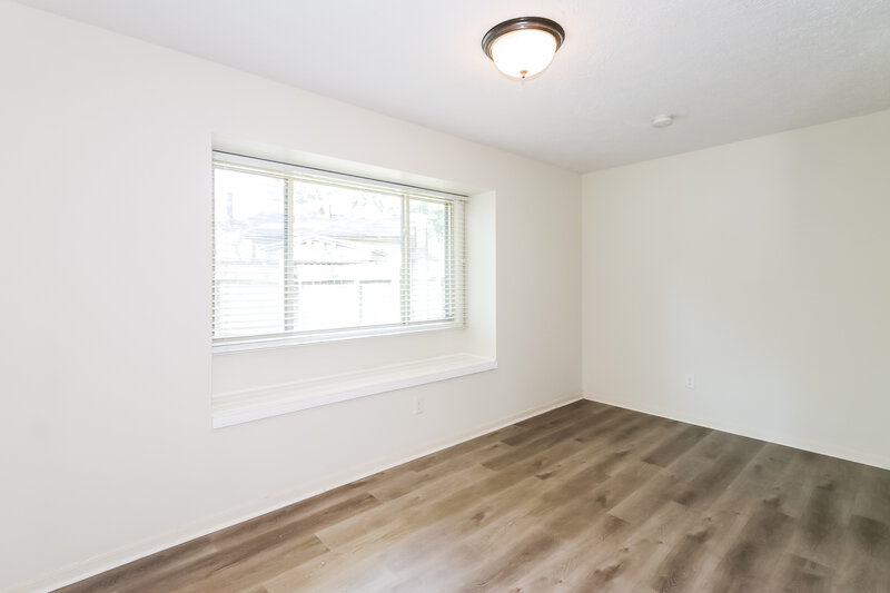 2,025/Mo, 10810 Gusty Winds Ct Houston, TX 77064 Dining Room View