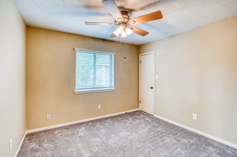 1,810/Mo, 10810 Gusty Winds Ct Houston, TX 77064 Bedroom View 2