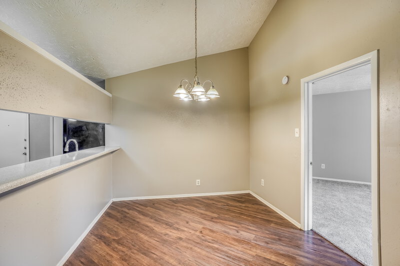 1,915/Mo, 19402 San Gabriel Dr Houston, TX 77084 Dining Room View