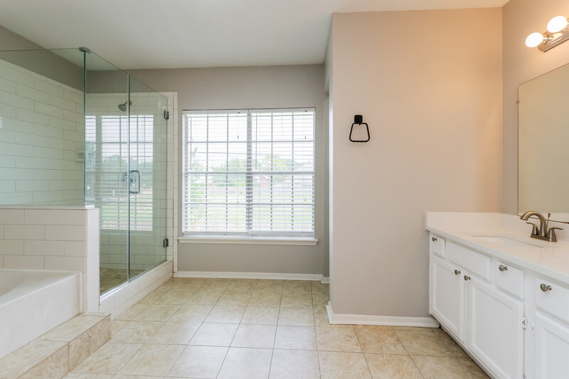 1,980/Mo, 10046 Lazy Meadows Dr Houston, TX 77064 Misc View 9