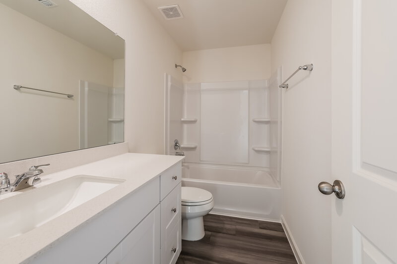 1,800/Mo, 6069 Majestic Creek Trl Porter, TX 77365 Bathroom View