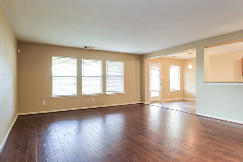 2,085/Mo, 6418 Lily Hollow Ct Spring, TX 77379 Living Room View