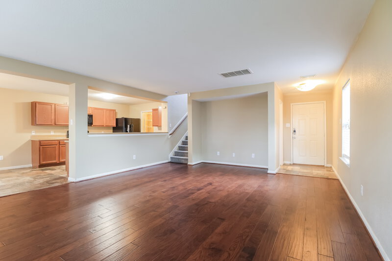 2,085/Mo, 6418 Lily Hollow Ct Spring, TX 77379 Living Room View 2