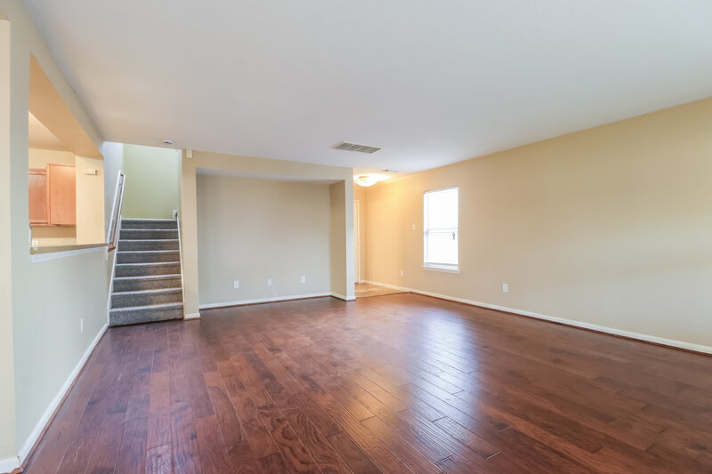 2,085/Mo, 6418 Lily Hollow Ct Spring, TX 77379 Living Room View 3