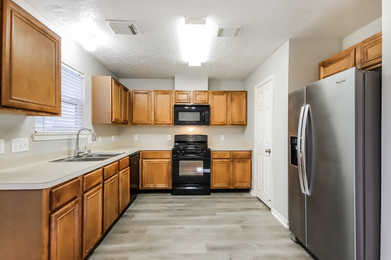 2,020/Mo, 17335 Cormorant Ct Humble, TX 77396 Kitchen View