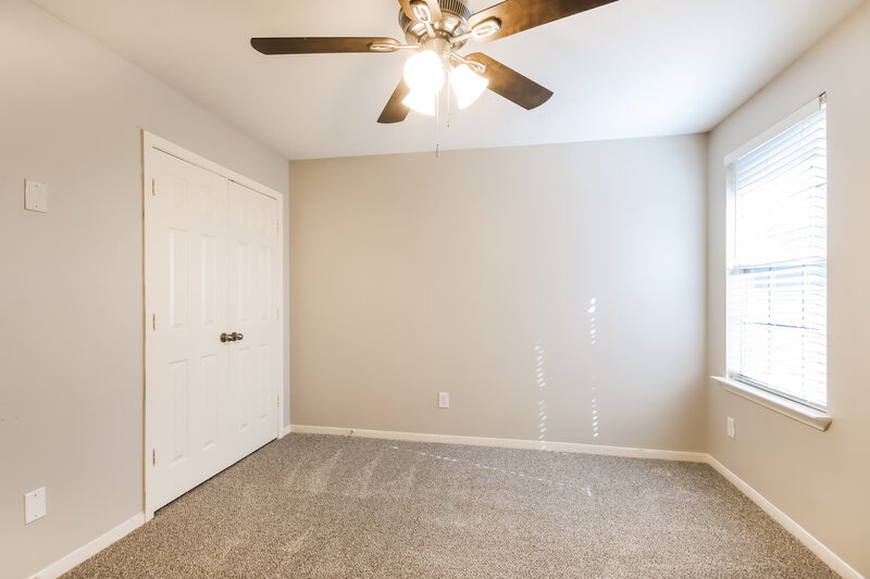 2,020/Mo, 17335 Cormorant Ct Humble, TX 77396 Bedroom View 2