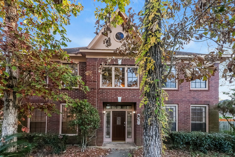 2,130/Mo, 5111 Natural Bridge Dr Kingwood, TX 77345 External View