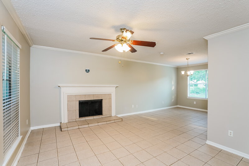 2,075/Mo, 22703 Stratford House Ln Katy, TX 77449 Living Room View