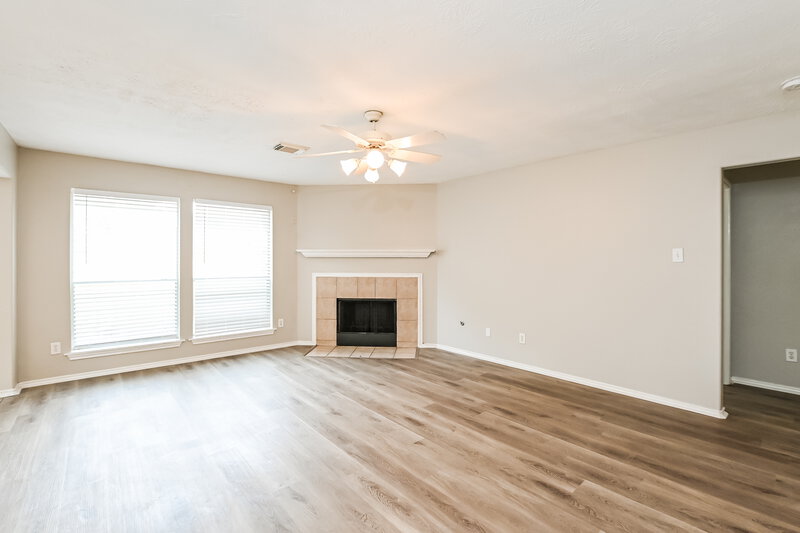 1,810/Mo, 12018 Lucky Meadow Dr Tomball, TX 77375 Living Room View