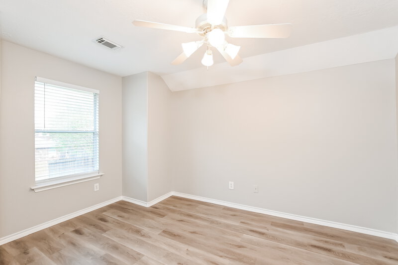 1,810/Mo, 12018 Lucky Meadow Dr Tomball, TX 77375 Main Bedroom View 2