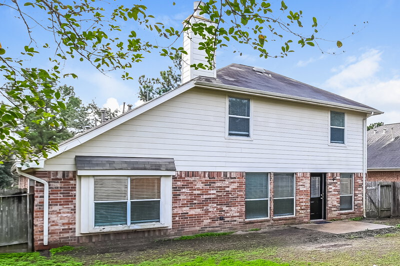 1,810/Mo, 12018 Lucky Meadow Dr Tomball, TX 77375 Rear View