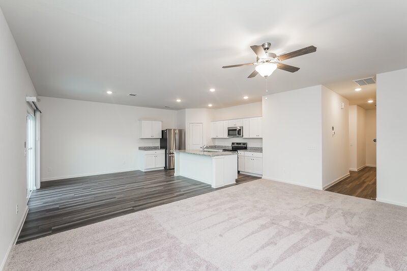 2,345/Mo, 6064 Majestic Creek Trl Porter, TX 77365 Living Room View 2