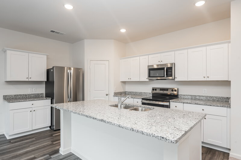 2,345/Mo, 6064 Majestic Creek Trl Porter, TX 77365 Kitchen View