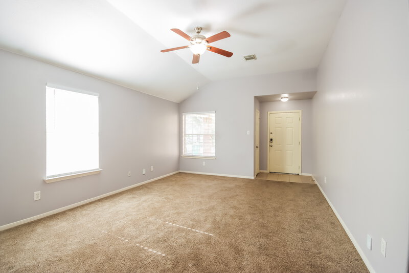 1,825/Mo, 2523 Muscory Dr Humble, TX 77396 Living Room View 2