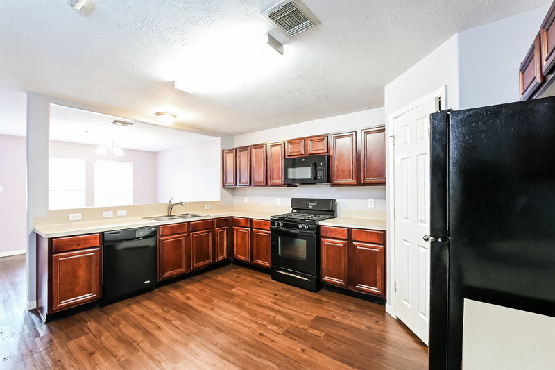 1,915/Mo, 2523 Muscory Dr Humble, TX 77396 Kitchen View 2