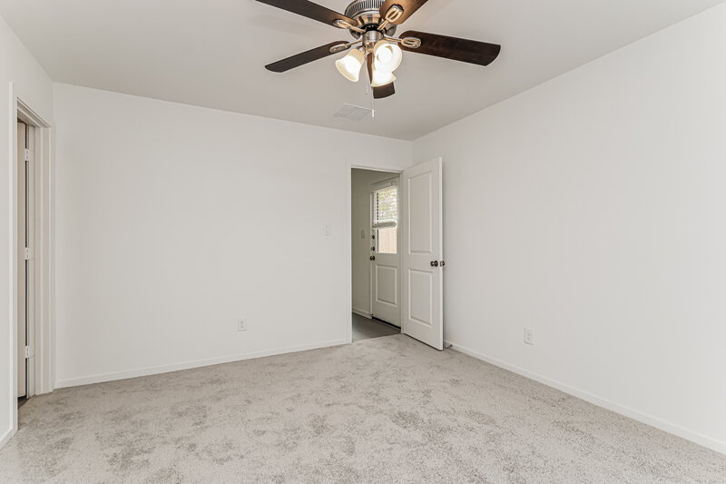 1,755/Mo, 1717 Lofty Cedar Ct Conroe, TX 77301 Main Bedroom View 2