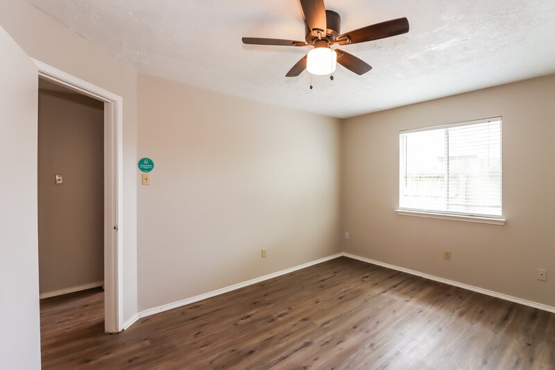 2,155/Mo, 15923 Val Vista Dr Houston, TX 77083 Bedroom View