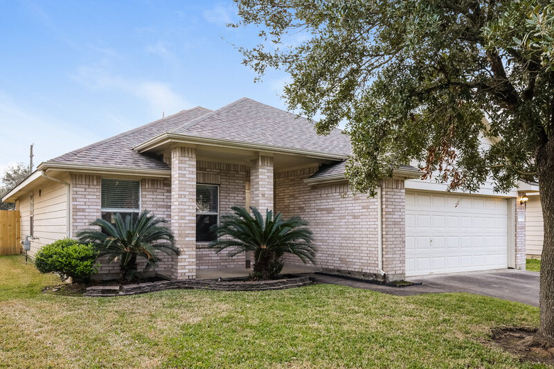 1,880/Mo, 14139 Willow Mountain Ln Houston, TX 77047 Front View