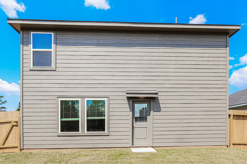 1,750/Mo, 1718 Lofty Cedar Ct Conroe, TX 77301 Rear View