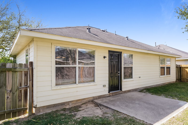 1,865/Mo, 6502 Beeston Hill Dr Katy, TX 77449 Rear View