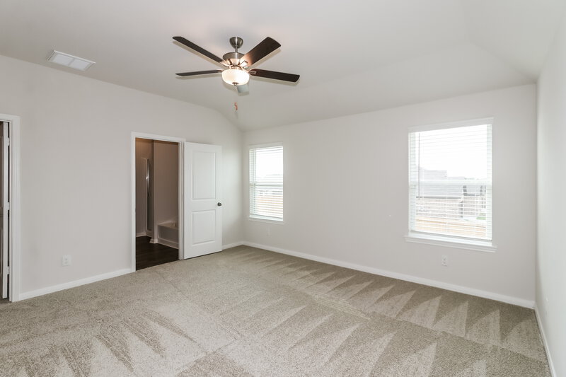 1,995/Mo, 457 Sunny Highlands Dr Katy, TX 77493 Main Bedroom View