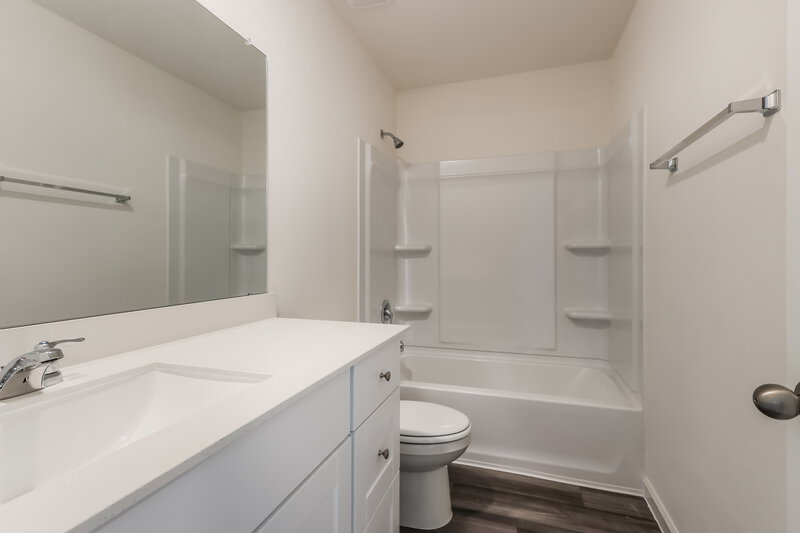 1,555/Mo, 15318 Abella Dr Montgomery, TX 77316 Bathroom View