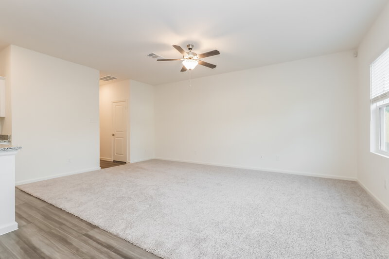 1,795/Mo, 440 Harlow Dr Montgomery, TX 77316 Living Room View 3