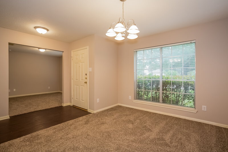 2,105/Mo, 20018 Upland Creek Dr Katy, TX 77449 Foyer View