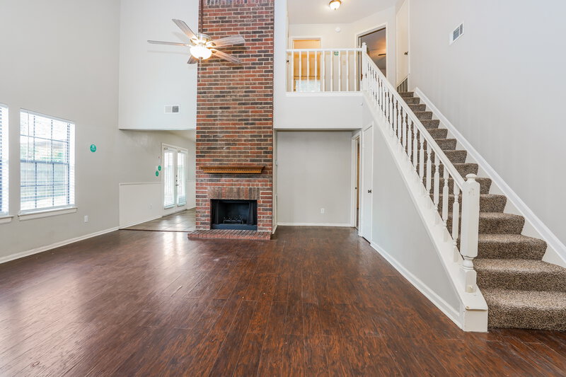 1,840/Mo, 7715 Springville Dr Houston, TX 77095 Living Room View