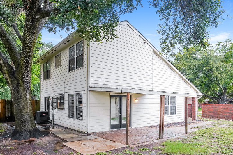1,840/Mo, 7715 Springville Dr Houston, TX 77095 Rear View