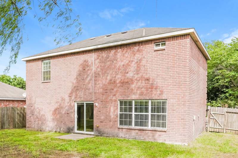 2,155/Mo, 12717 Rio Grande Ln Rosharon, TX 77583 Rear View 2