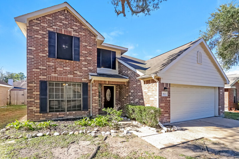 2,225/Mo, 7023 Shasta Sq Houston, TX 77084 Front View
