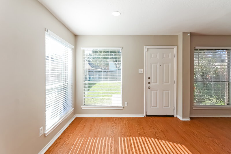2,225/Mo, 7023 Shasta Sq Houston, TX 77084 Breakfast Nook View