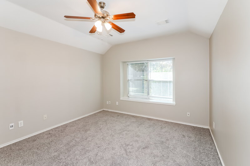 2,225/Mo, 7023 Shasta Sq Houston, TX 77084 Main Bedroom View