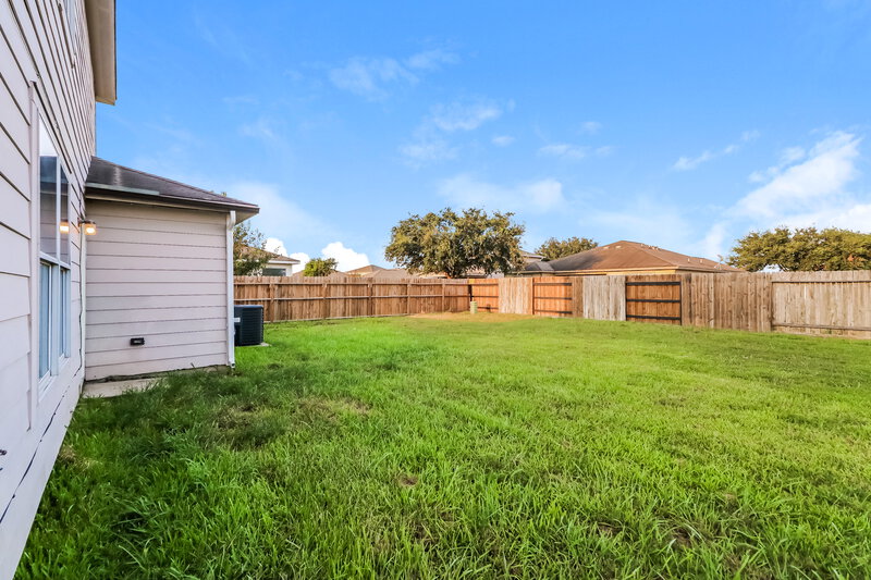 1,790/Mo, 6839 Garnet Trail Ln Richmond, TX 77469 Rear View